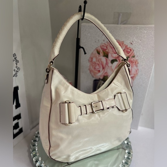 ANTONIO MELANI Cream Hobo with Elegant Metallic Accent - Picture 3 of 10